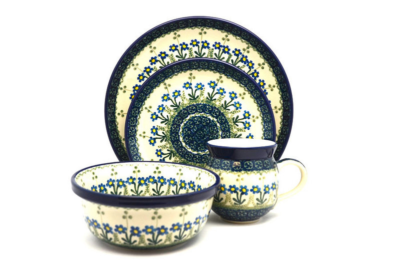 Ceramika Artystyczna Polish Pottery 4-pc. Place Setting with Standard Bowl - Blue Spring Daisy S25-614a (Ceramika Artystyczna)