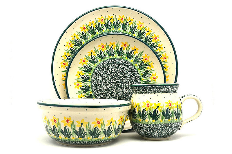 Polish Pottery 4-pc. Place Setting with Standard Bowl - Daffodil