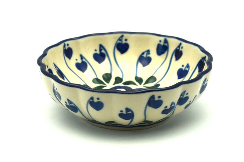 Ceramika Artystyczna Polish Pottery Bowl - Shallow Scalloped - Small - Bleeding Heart 023-377o (Ceramika Artystyczna)