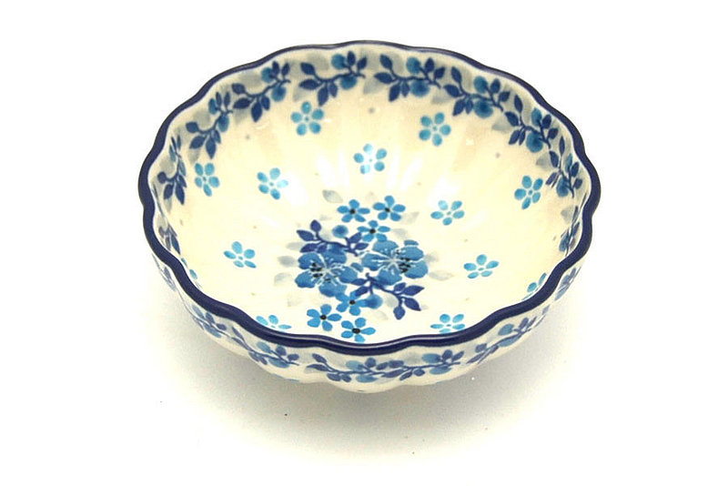 Ceramika Artystyczna Polish Pottery Bowl - Shallow Scalloped - Small - Flax Flower 023-2642a (Ceramika Artystyczna)