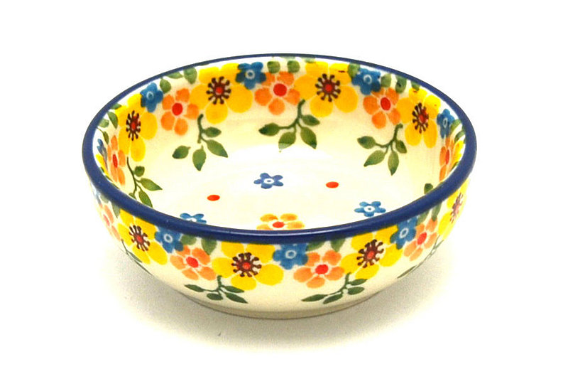 Ceramika Artystyczna Polish Pottery Dish - Round Food Prep - Buttercup B88-2225a (Ceramika Artystyczna)