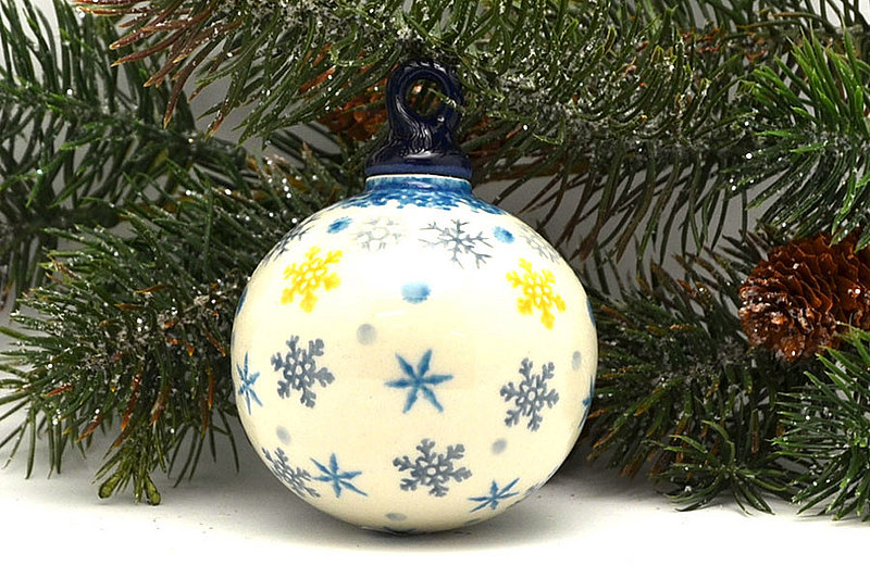Ceramika Artystyczna Polish Pottery Ornament - Ball - Snowflakes 186-2722a (Ceramika Artystyczna)