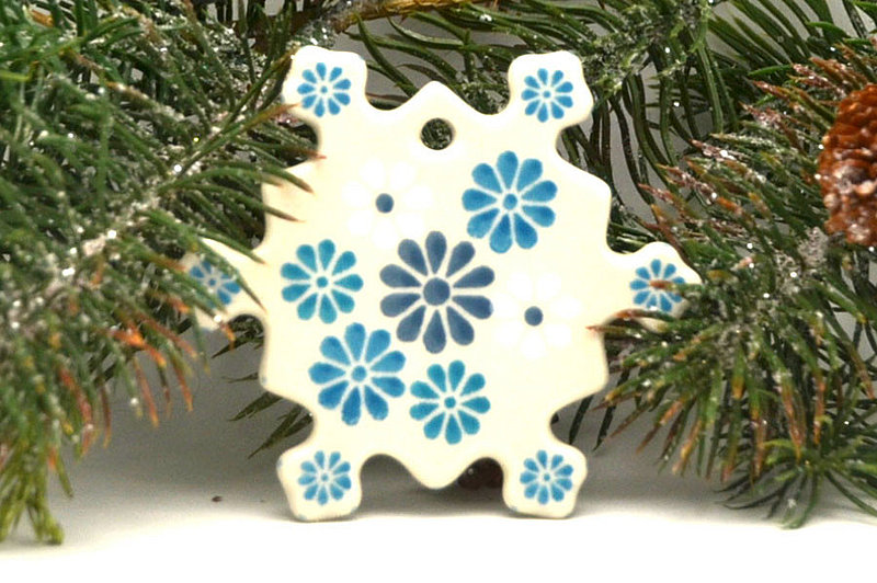 Ceramika Artystyczna Polish Pottery Ornament - Snowflake - Frosted Petals A88-2717a (Ceramika Artystyczna)