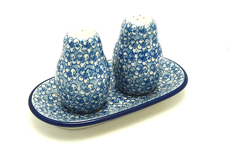 Ceramika Artystyczna Polish Pottery Salt & Pepper Set - Daisy Flurry 131-2176a (Ceramika Artystyczna)
