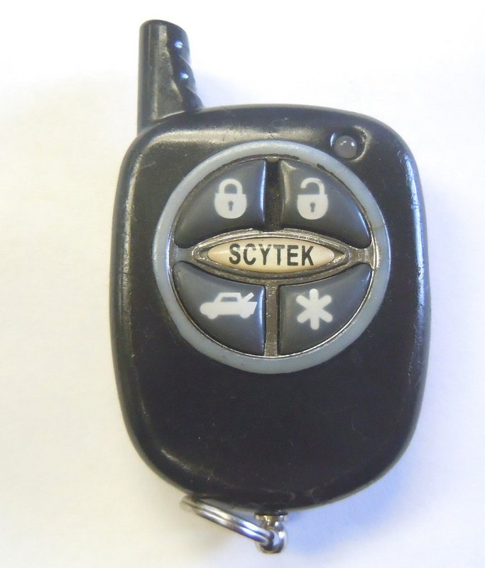 Keyless remote entry keyfob beeper Galaxy 2000RS car Scytek transmitter clicker