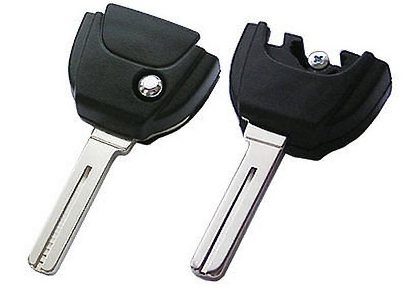New Replacement Flip Keyhead Key For Volvo Clicker Without