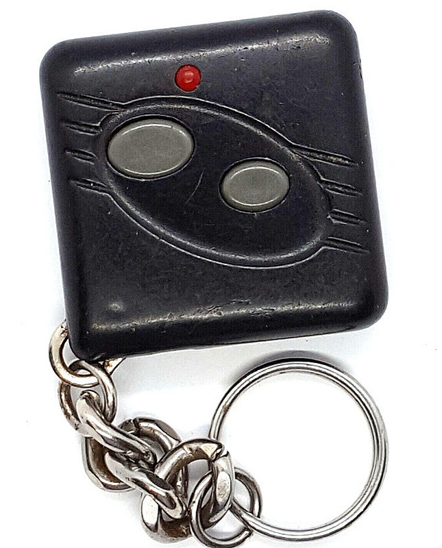 FCC ID I6ZCMXT22 keyless entry remote control car starter transmitter