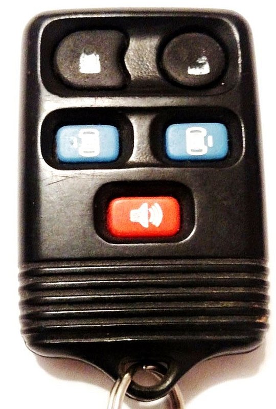 2004 Ford Freestar key fob keyless entry remote car keyfob control