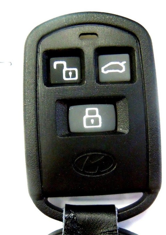Keyless remote entry for Hyundai FCC ID PINHACOEF311T car key fob 95430