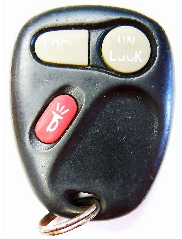 key fob fits Oldsmobile Silhouette 2000 10245952 keyless entry remote FCC ID ABO0204T car keyfob