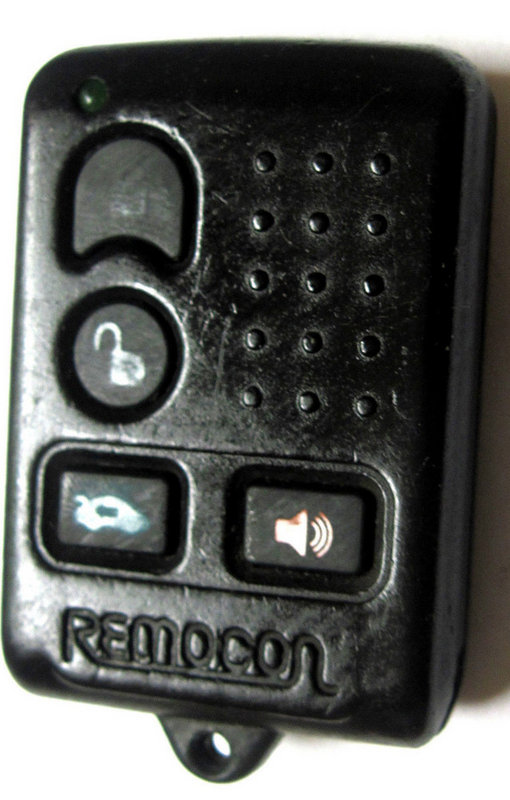 Remocon keyless remote car starter transmitter FCC ID UL2AT555 or
