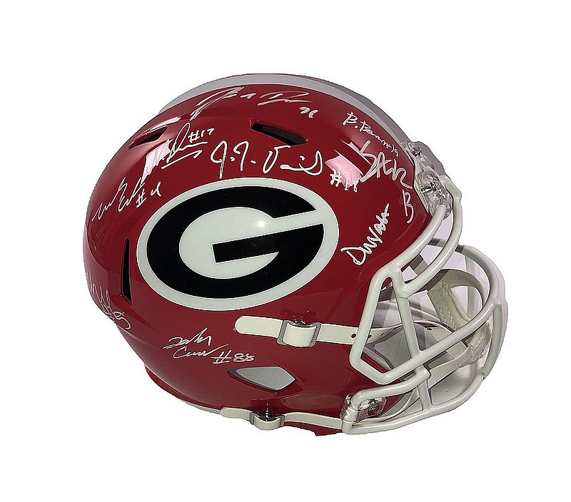 2021 National Champions Team Autographed Signed Georgia Bulldogs Riddell Speed Replica Helmet with 8 Sigs - Beckett QR Authentic