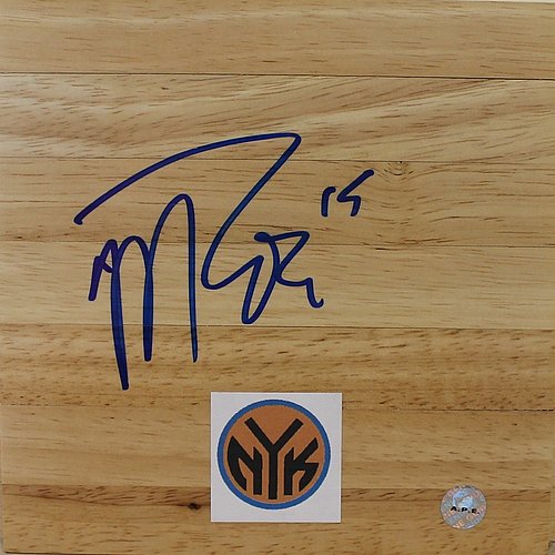 New York Knicks NBA Memorabilia & Signed Basketball Collectibles