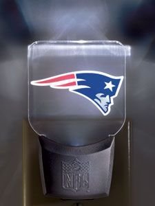 New England Patriots Merchandise & Gifts - SportsUnlimited.com