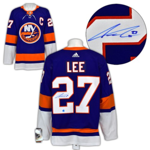 Mustang Product Anders Lee New York Islanders 3-D Engraved Collector's Puck w/Embossed Finish 