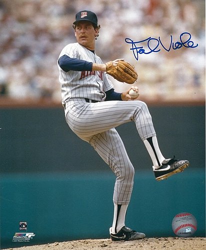Autographed /Original Signed 8x10 Color Glossy Photo Showing Him Pitching for the Twins Frank Viola 1987 Minnesota Twins