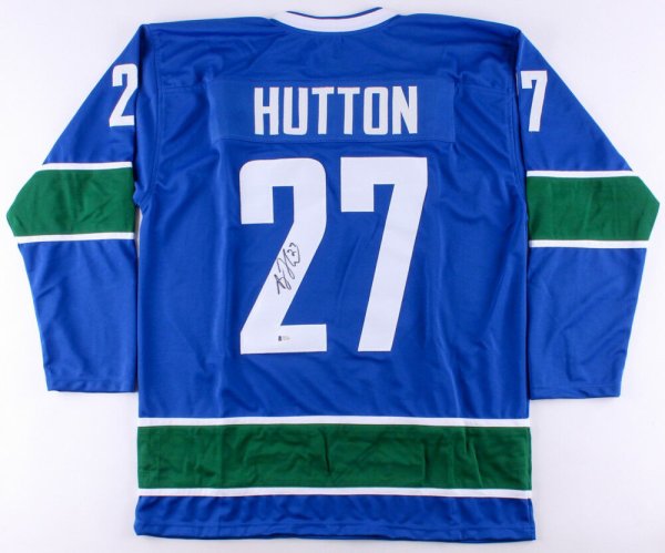 canucks jersey 2015
