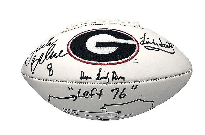 Buck Belue & Lindsay Scott Autographed Signed Georgia Bulldogs White Panel Football with Left 76 Play Design and Run Lindsay Run Inscription - Beckett QR Authentic