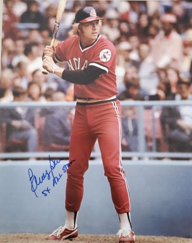 BUDDY BELL TEXAS RANGERS ACTION SIGNED 8x10