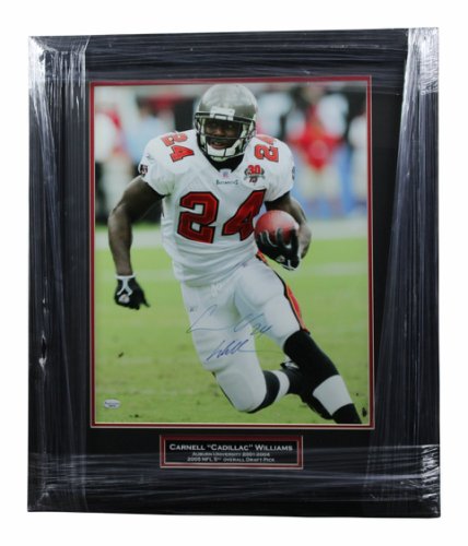 Tom Brady Tampa Bay Buccaneers Deluxe Framed Autographed 16 x 20 Sports  Illustrated Commemorative Cover Photograph - Limited Edition of 100