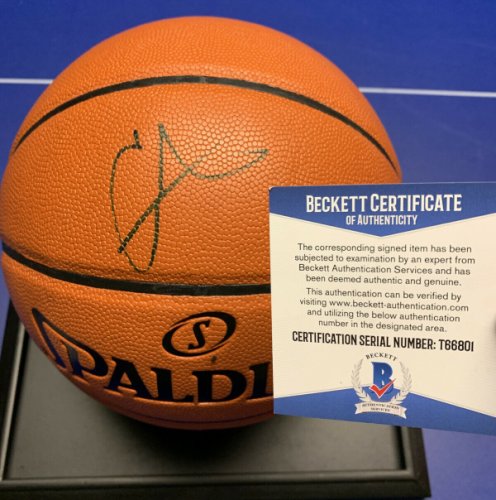 Carmelo Anthony Autographed Memorabilia Signed Photo Jersey
