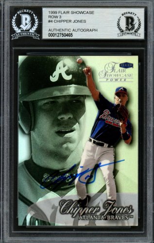 Press Pass Collectibles Braves Chipper Jones Signed White Majestic Jersey w/ 40th Aniv Patch BAS #T44237