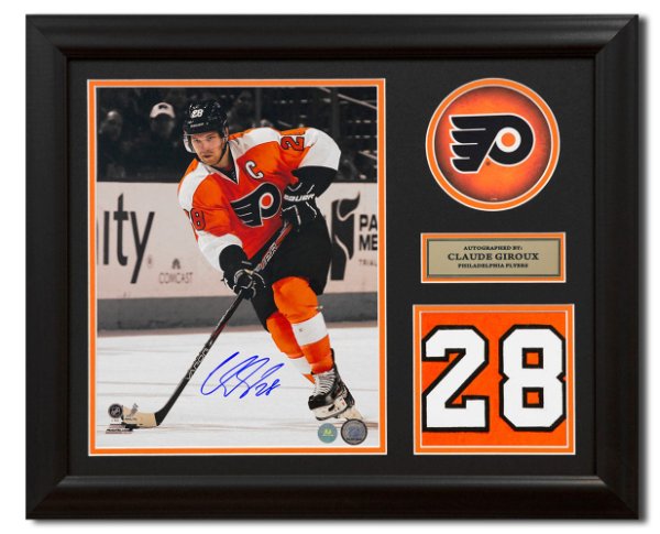 Claude Giroux Philadelphia Flyers Autographed Signed Franchise Jersey Number 20x24 Frame