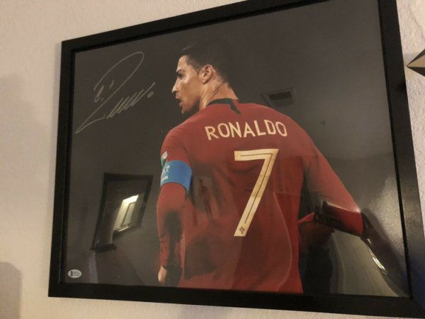ronaldo signed jersey price