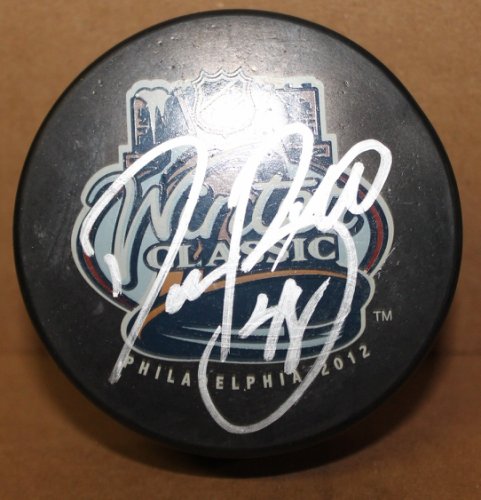 Daniel Briere Philadelphia Flyers Winter Classic Autographed Signed Puck