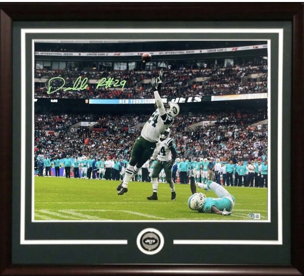 Darrelle Revis Autographed Signed Framed New York Jets Jersey Beckett