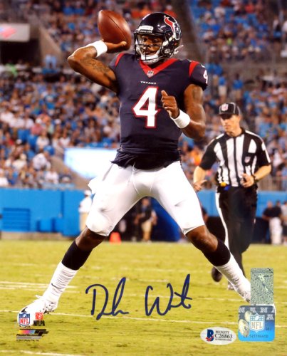 Deshaun Watson Autographed Signed 8X10 Photo Houston Texans Beckett Beckett #126639