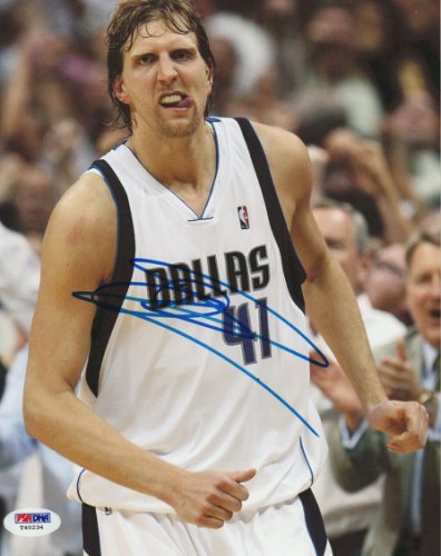 dirk nowitzki signed basketball