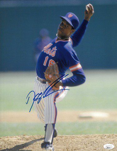 Dwight Gooden Signed Yankees White Pinstripe Jersey Pitching 8x10 Photo