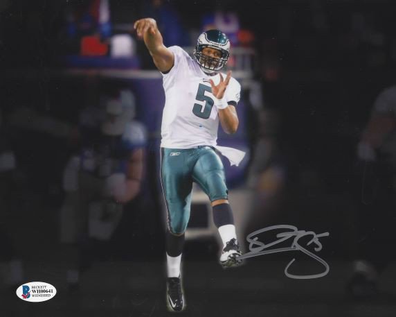 : Donovan McNabb Philadelphia Eagles Autographed Football Helmet  - Beckett Authenticated : Collectibles & Fine Art