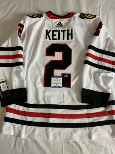 duncan keith signed jersey