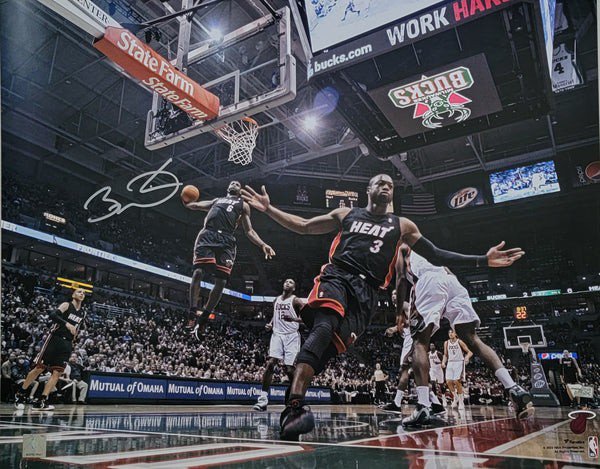 Dwayne Wade Autographed Signed Miami Heat 16X20 Photo Beckett Witnessed