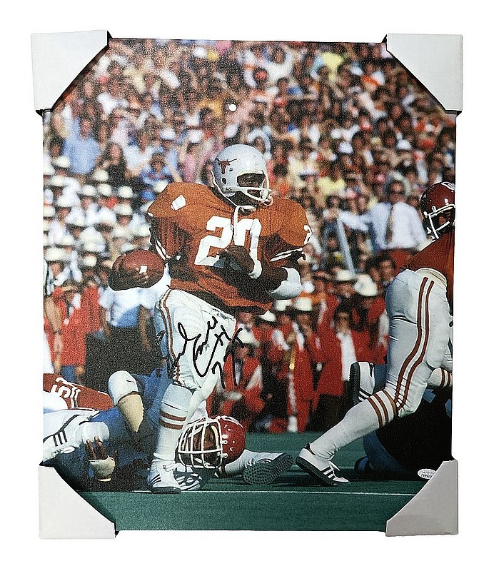 Earl Campbell Signed Houston Oilers 8x10 Photo - SCHWARTZ