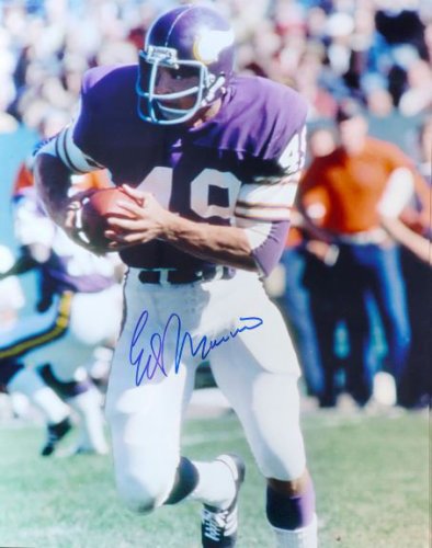 Autographed ED MARINARO 8X10 Minnesota Vikings Photo