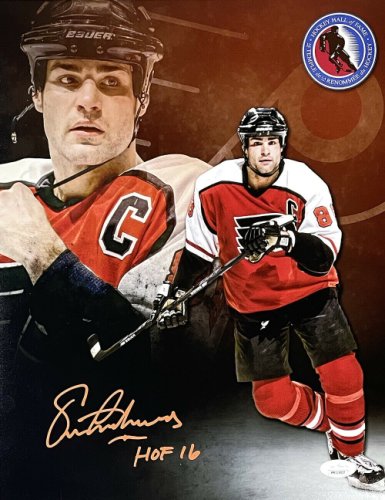 Eric Lindros signed 16x20 with HOF inscription - www.vitorcorrea.com