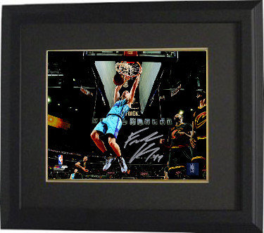 Frank Kaminsky Autographed Signed Charlotte Hornets 16x20 Photo Custom Framing #44 Schwartz Hologram