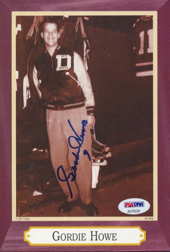 Gordie Howe Autographed Signed 5X8 Postcard Autograph Auto PSA/DNA
