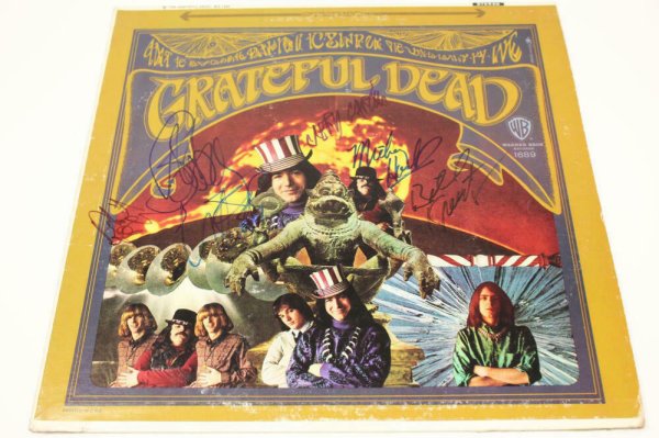 Grateful Dead Autographed Signed Complete X5 Band Album Vinyl Record -Jerry Garcia Beckett JSA