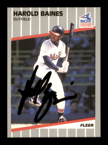 Autographed HAROLD BAINES Chicago White Sox 1997 Fleer Card