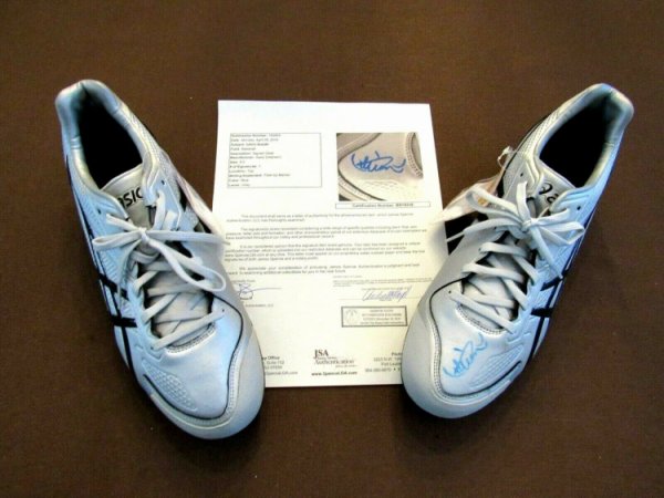 ichiro cleats
