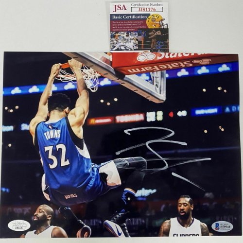 Karl Anthony Towns Autographed Memorabilia Signed Photo Jersey Collectibles Merchandise