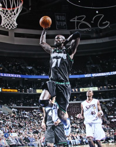 kevin garnett autographed basketball