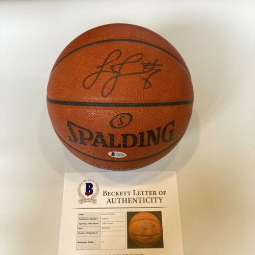 Lebron James Autographed Signed Game Used Spalding NBA Game Basketball Beckett Gem Mint 10