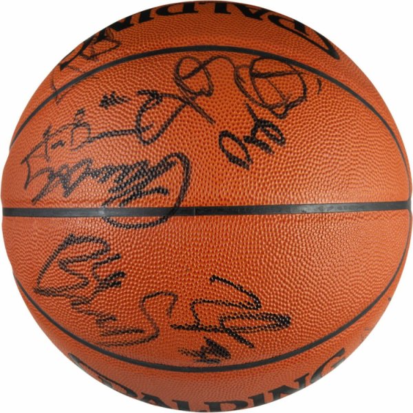 Lebron James Autographed Signed Rookie 2003-04 Cleveland Cavaliers Team Basketball PSA DNA