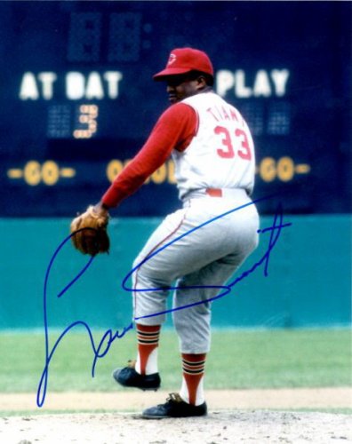 Autographed Luis Tiant 8X10 Photo Cleveland Indians at 's