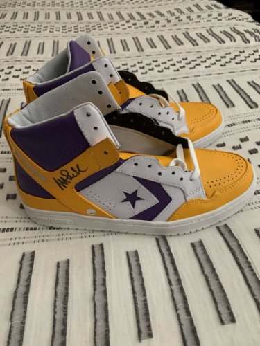 magic johnson weapon shoes